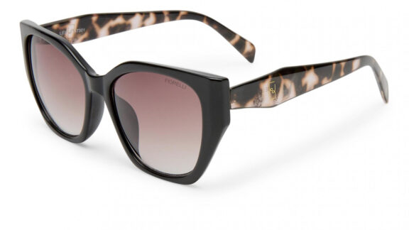 Leia---FIO2547301-side.